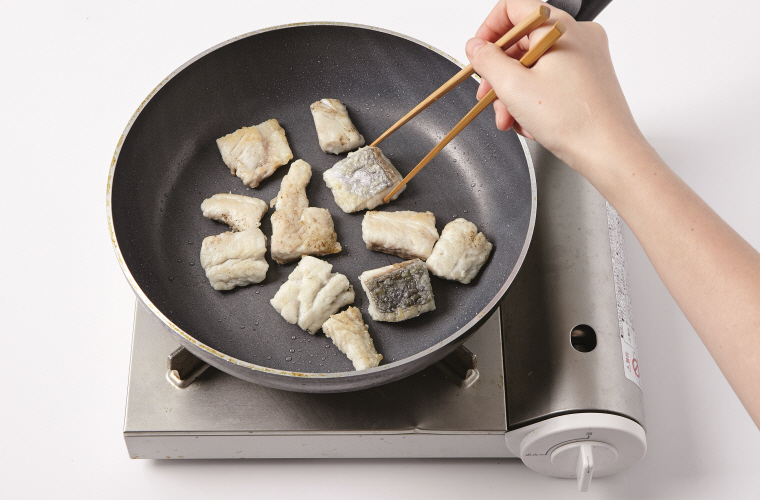 시금치삼치볶음 시금치삼치볶음