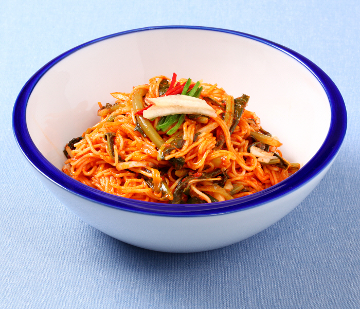 복숭아 열무김치 비빔소면 복숭아 열무김치 비빔소면