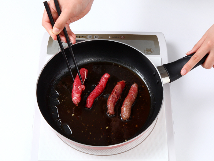 꽈리고추 소고기말이 꽈리고추 소고기말이