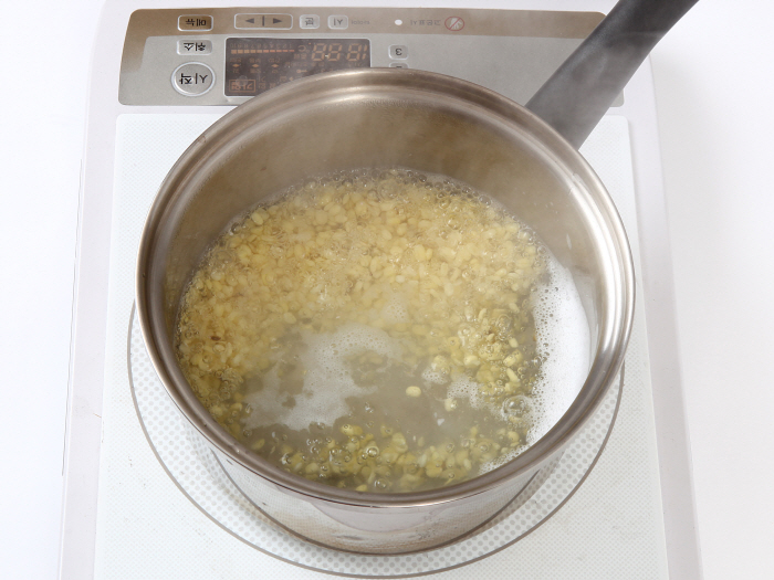 녹두 칼국수 녹두 칼국수