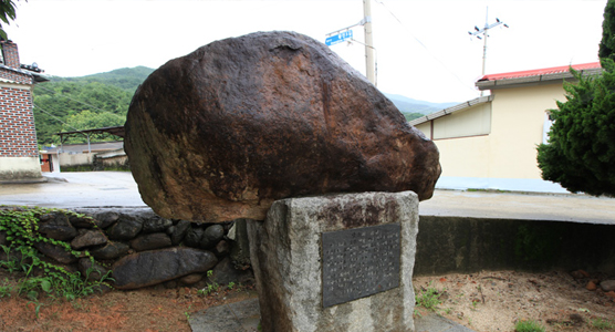 들돌과 당그레바위