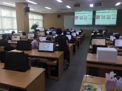 사용자가 직접 작성하고 공유하는 소통 큐레이션